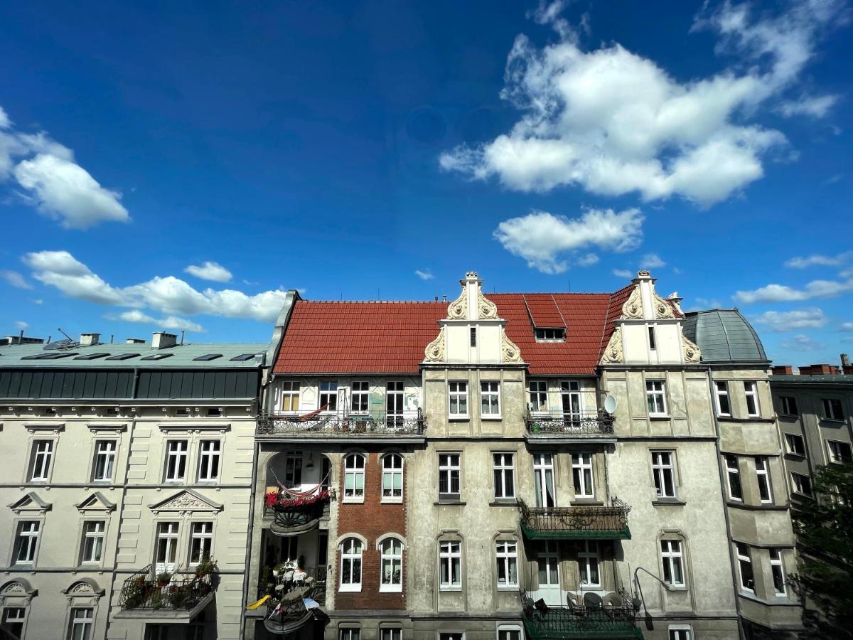 Attic Studio Jezyce Poznań Buitenkant foto