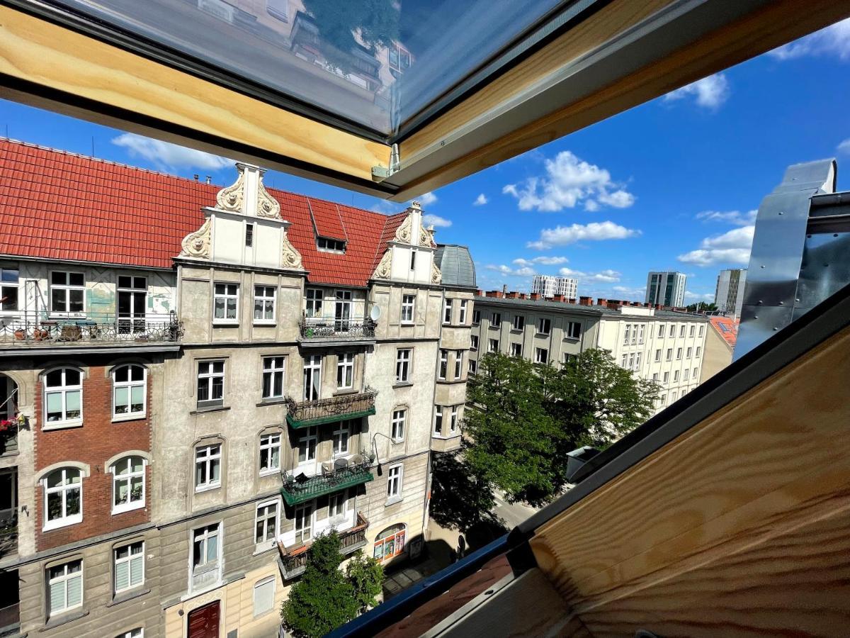 Attic Studio Jezyce Poznań Buitenkant foto